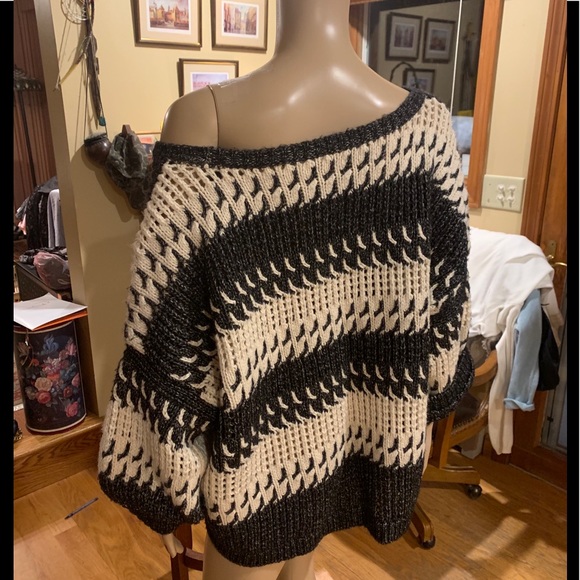 🎁VS LIMITED EDIT FAB s S-XL GRAY/CREAM🎁 - Picture 8 of 11